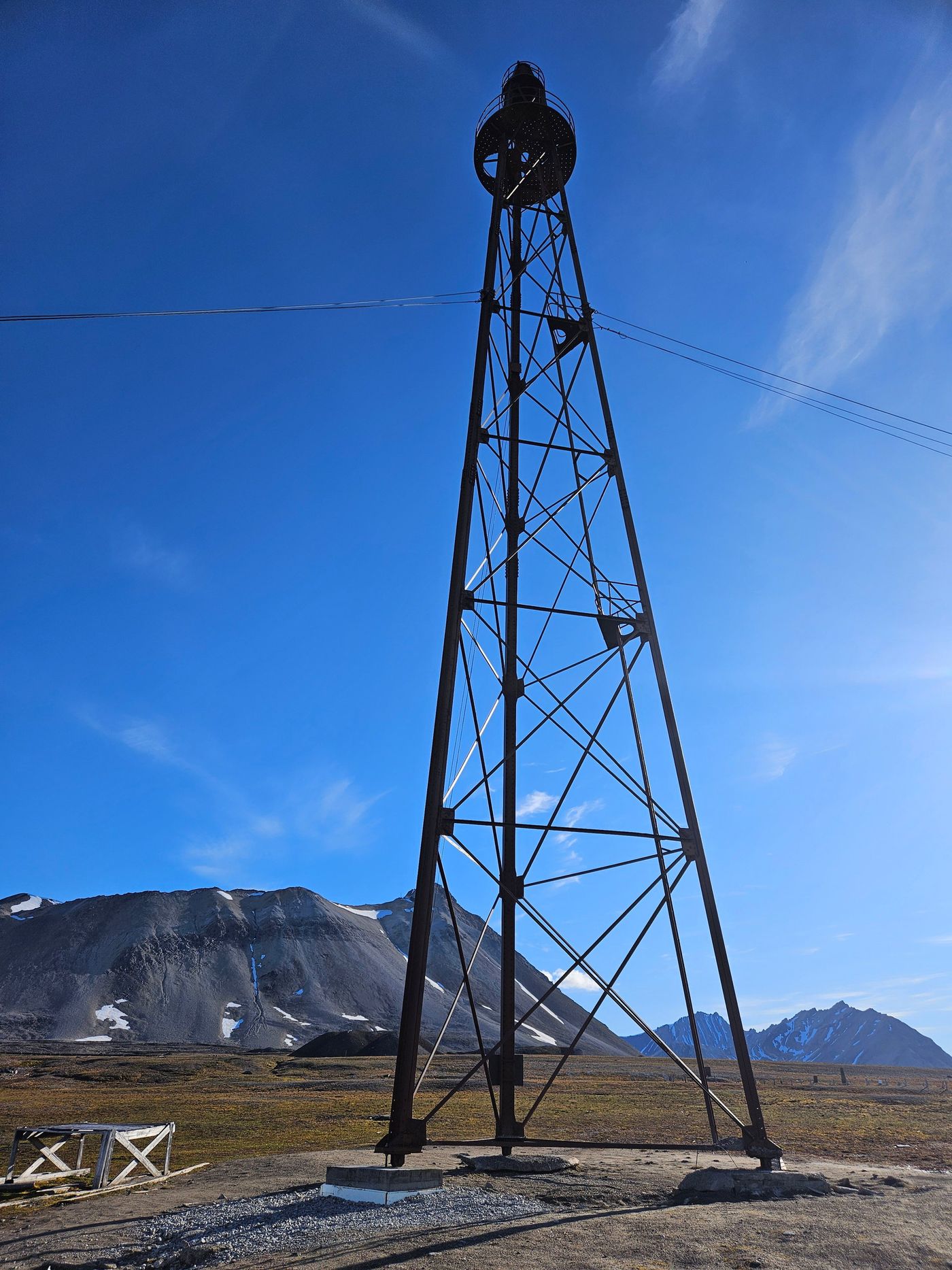 The airship mooring mast still standing at Ny-Ålesund
